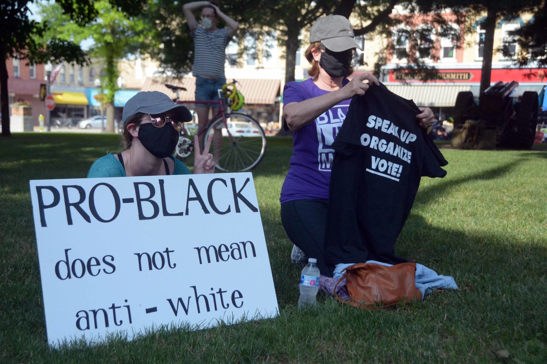 Black Lives Matter protesters educate, march in downtown Baraboo